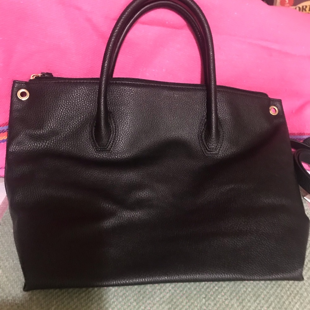H & M black bag
